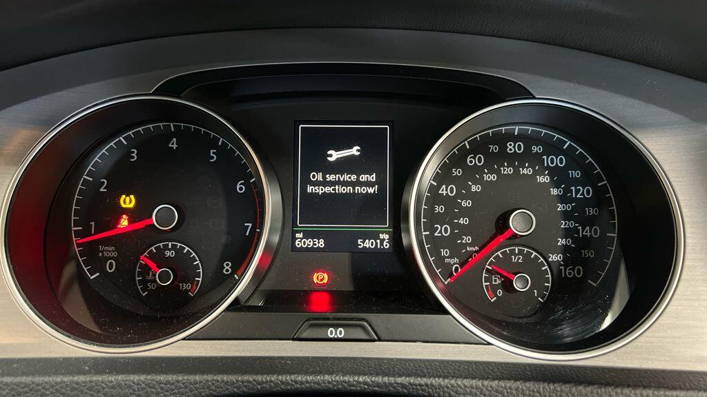 Used Volkswagen Golf 2015 for sale - 77039718: Photo 8