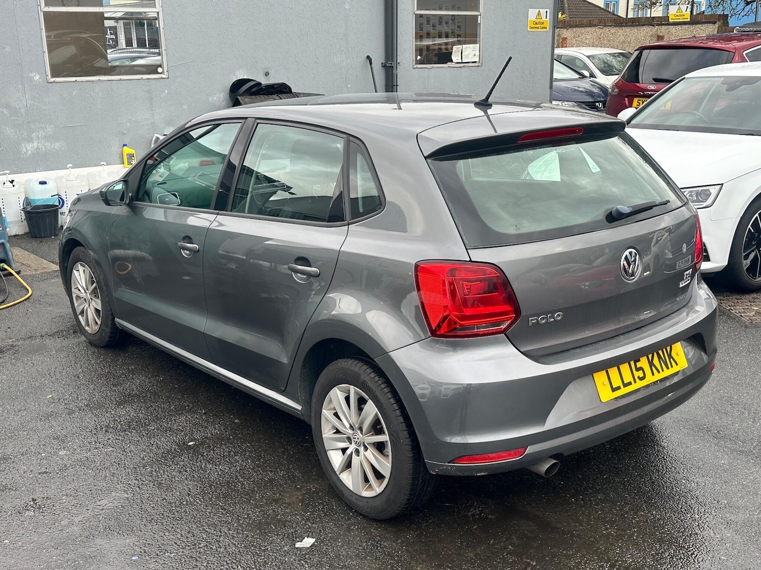 Used Volkswagen Polo 2015 for sale - 76550446: Photo 3