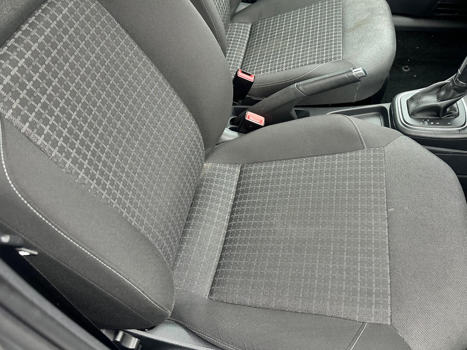 Used Volkswagen Polo 2015 for sale - 76550446: Photo 8