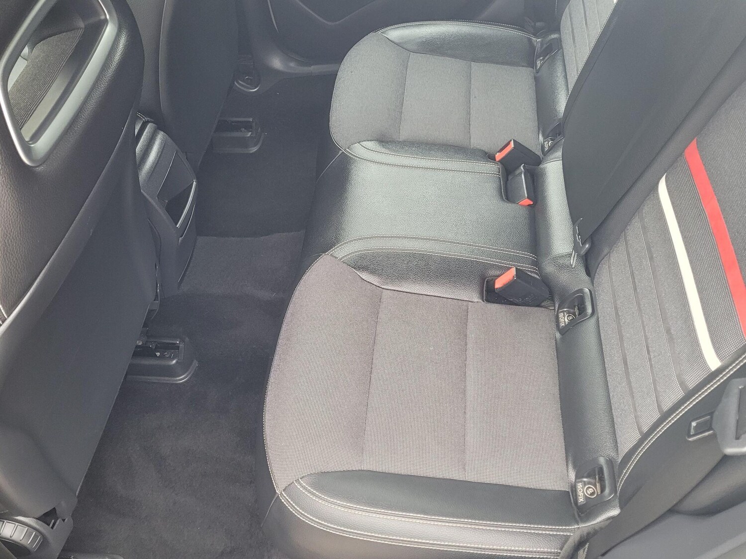 Used Mercedes-Benz A-Class 2013 for sale - 77611520: Photo 37