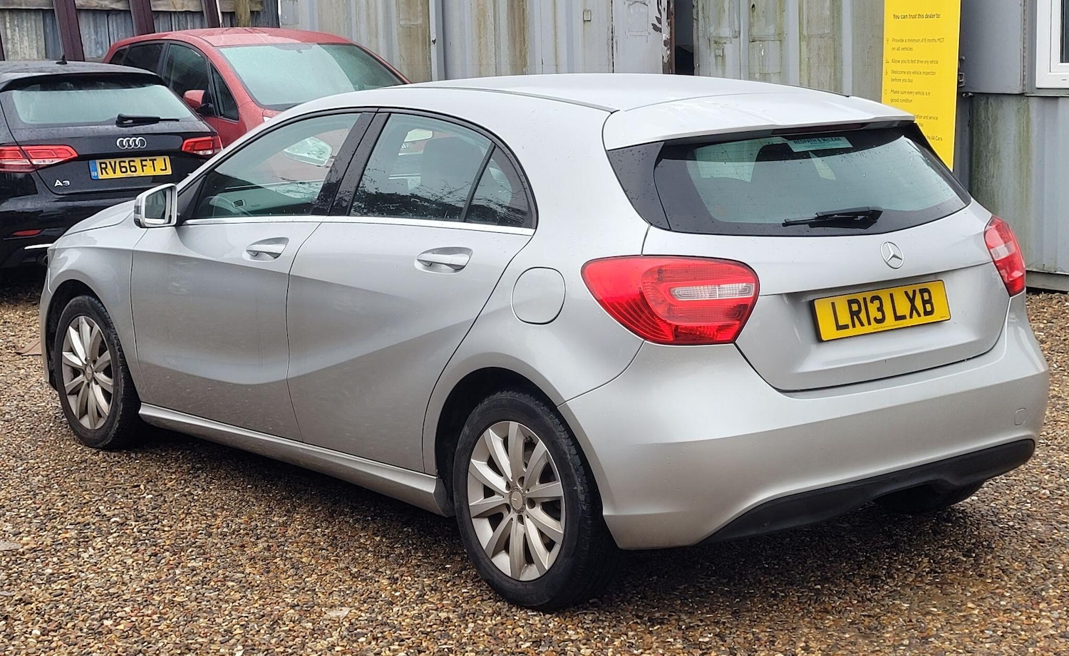 Used Mercedes-Benz A-Class 2013 for sale - 77611520: Photo 5