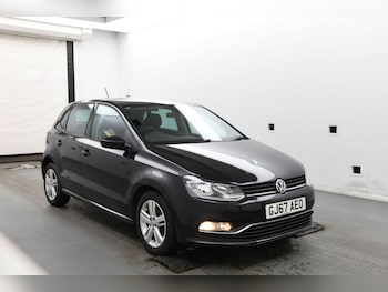Used Volkswagen Polo 2017 for sale - 77358500: Photo