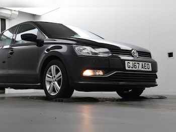 Used Volkswagen Polo 2017 for sale - 77358500: Photo