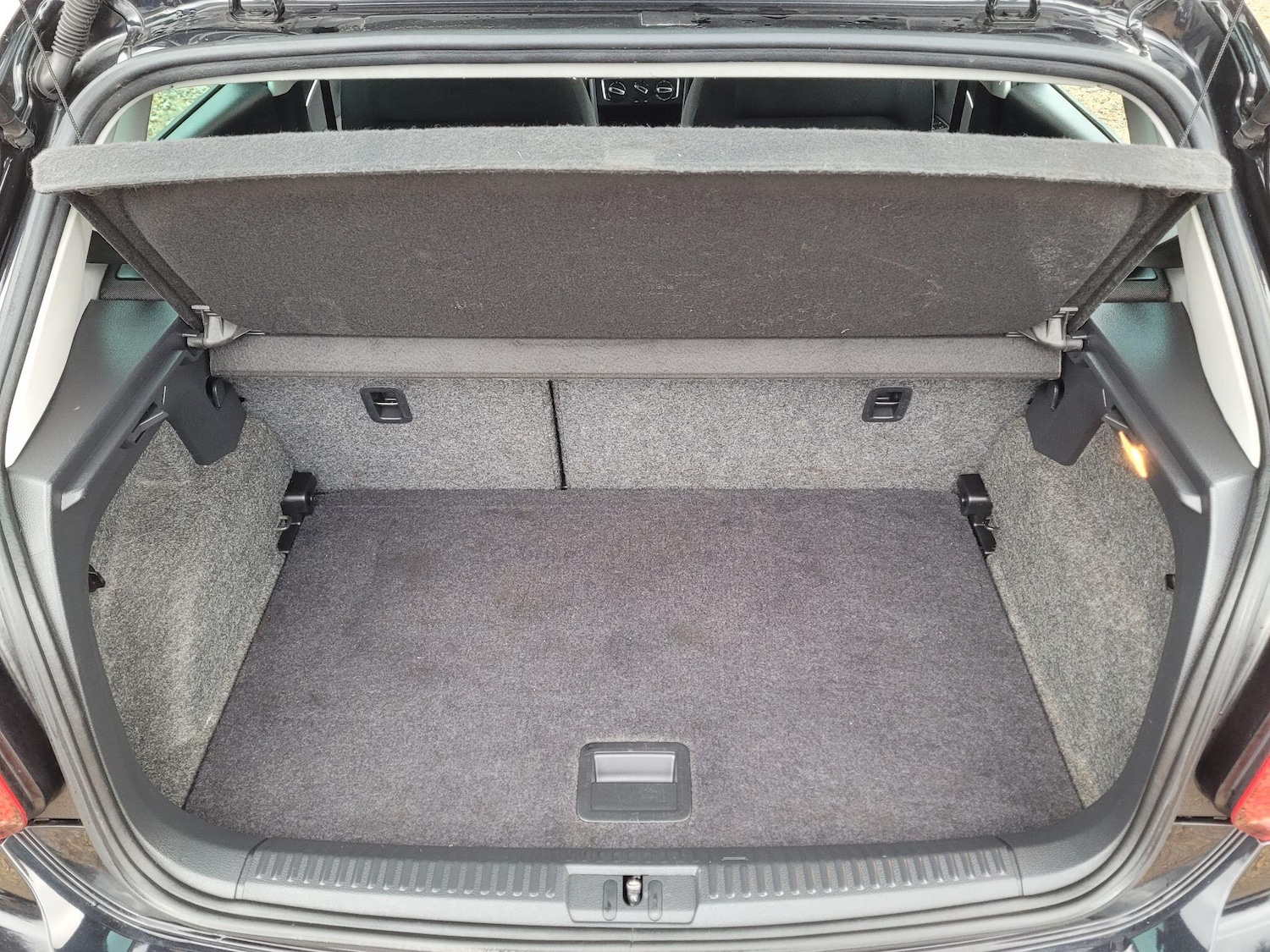 Used Volkswagen Polo 2017 for sale - 77358500: Photo 33