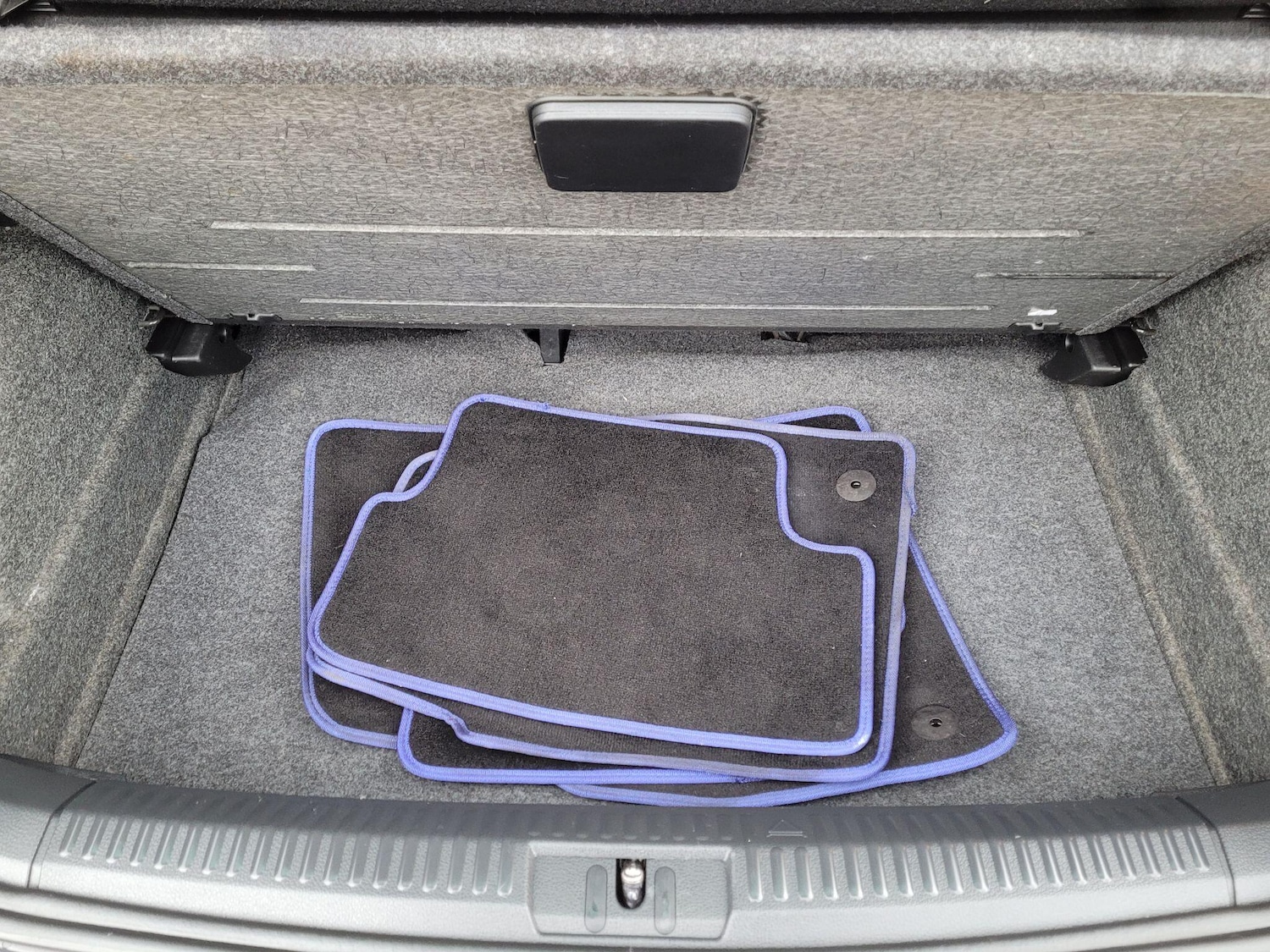 Used Volkswagen Polo 2017 for sale - 77358500: Photo 34