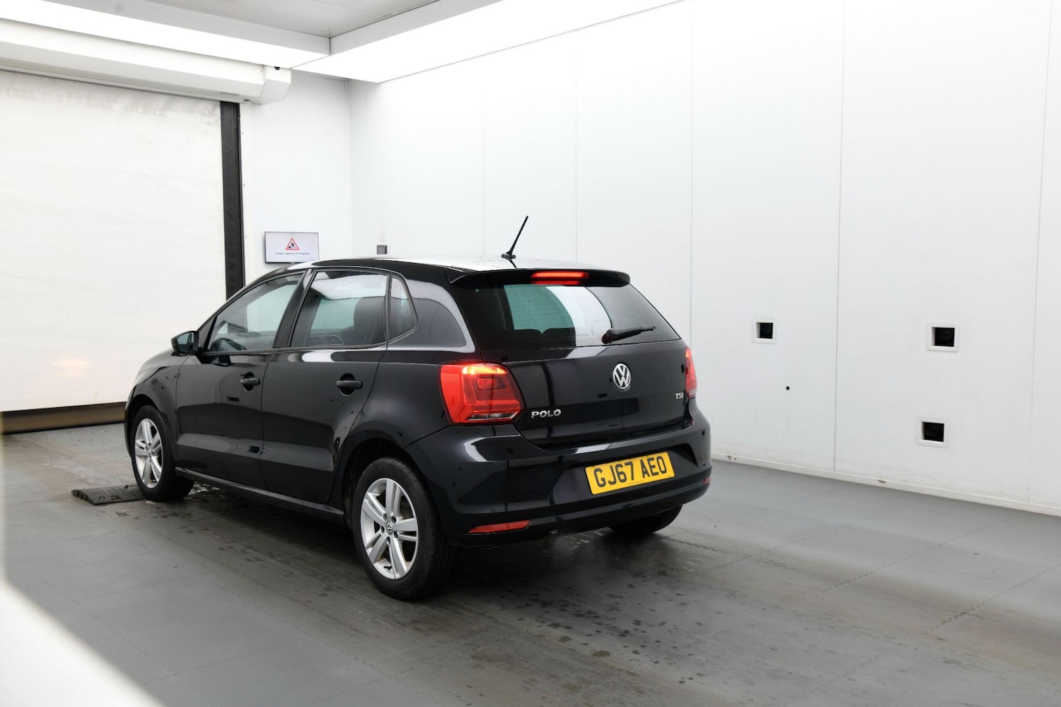 Used Volkswagen Polo 2017 for sale - 77358500: Photo 4