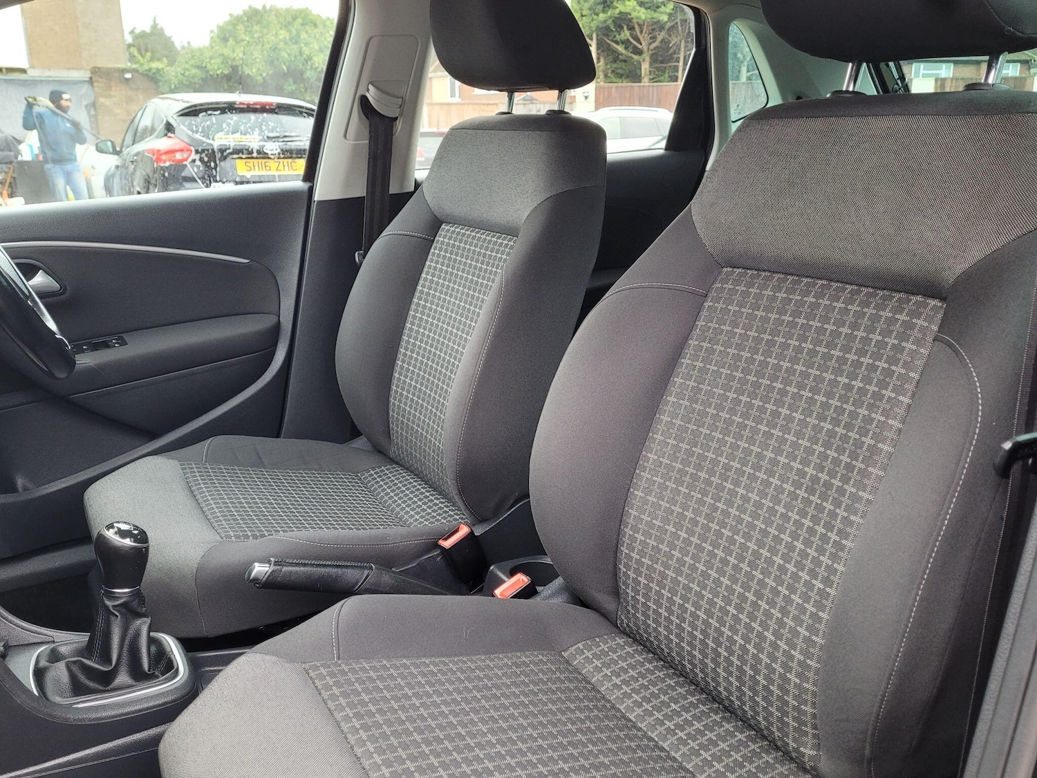 Used Volkswagen Polo 2017 for sale - 77358500: Photo 42