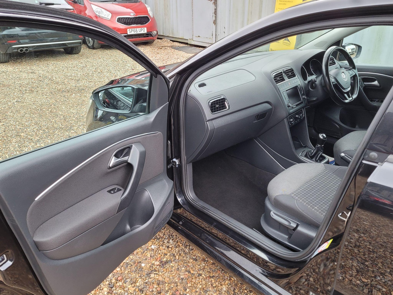 Used Volkswagen Polo 2017 for sale - 77358500: Photo 44