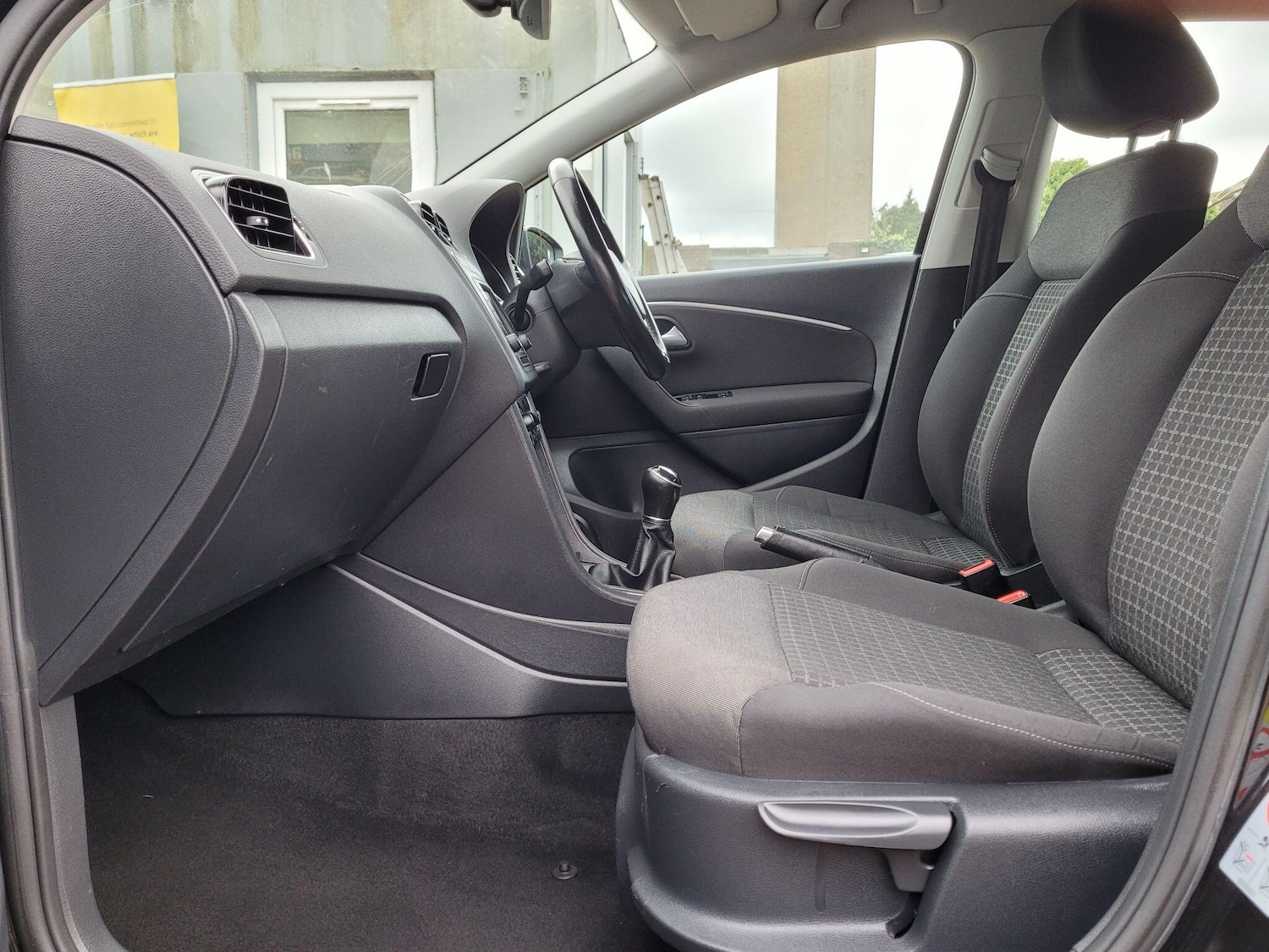 Used Volkswagen Polo 2017 for sale - 77358500: Photo 46