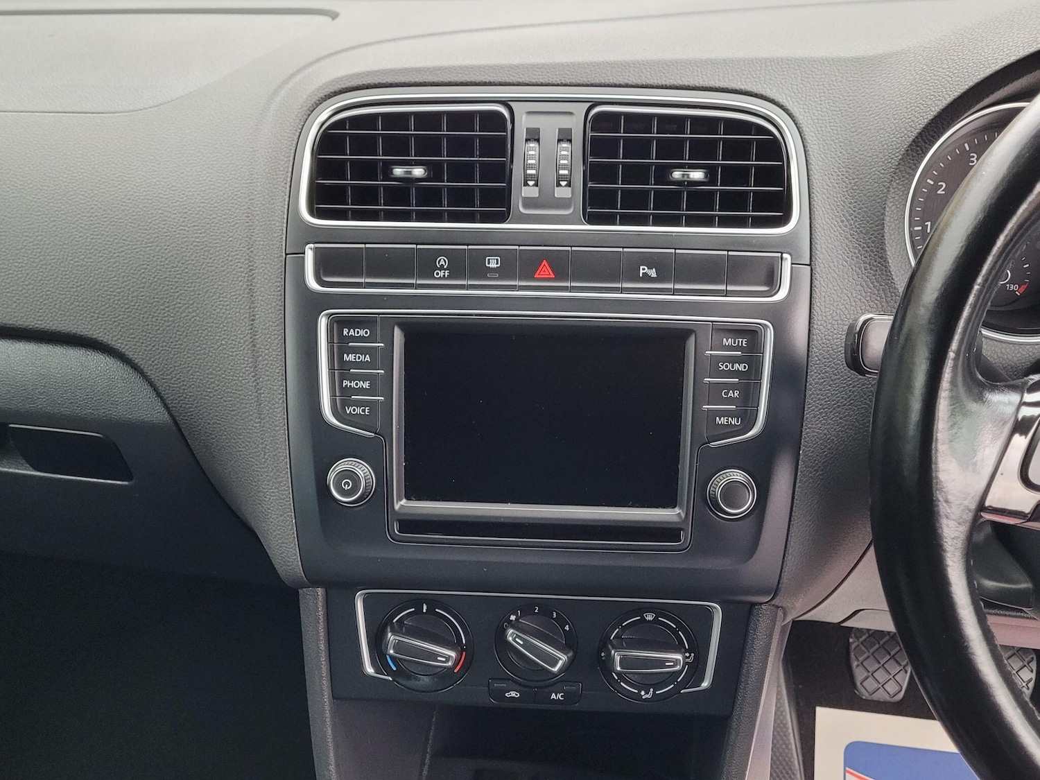 Used Volkswagen Polo 2017 for sale - 77358500: Photo 55