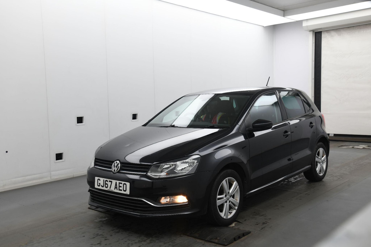 Used Volkswagen Polo 2017 for sale - 77358500: Photo 6