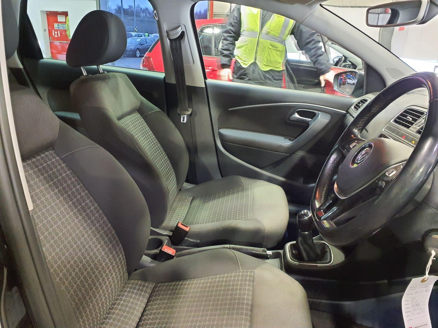 Used Volkswagen Polo 2017 for sale - 77358500: Photo 8