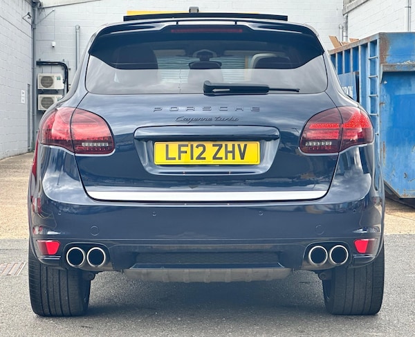 Used Porsche Cayenne 2012 for sale - 75351628: Photo 13