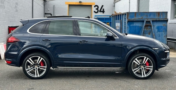 Used Porsche Cayenne 2012 for sale - 75351628: Photo 15