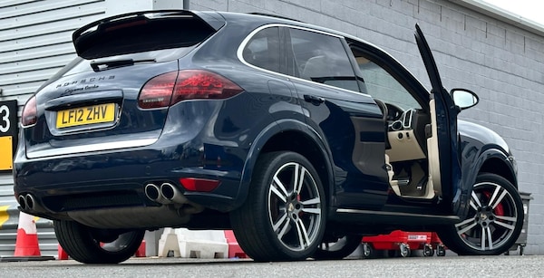 Used Porsche Cayenne 2012 for sale - 75351628: Photo 16