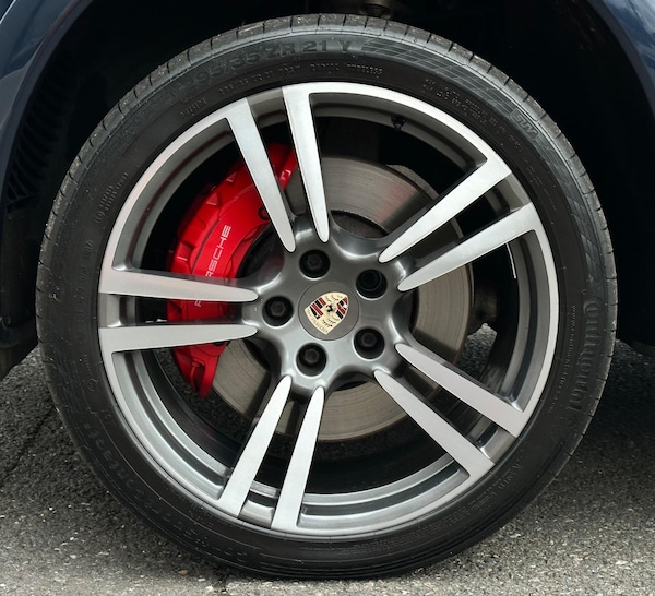 Used Porsche Cayenne 2012 for sale - 75351628: Photo 19