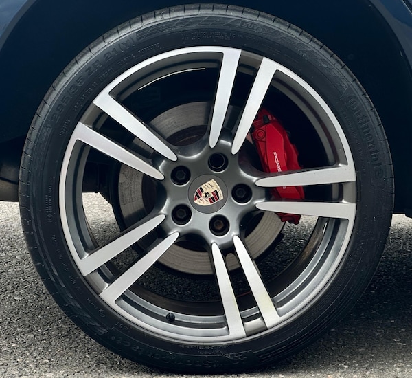 Used Porsche Cayenne 2012 for sale - 75351628: Photo 23