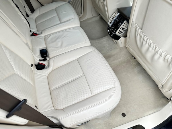Used Porsche Cayenne 2012 for sale - 75351628: Photo 44