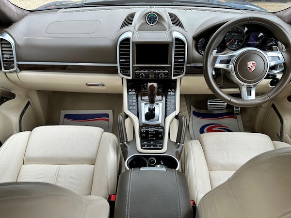 Used Porsche Cayenne 2012 for sale - 75351628: Photo 53