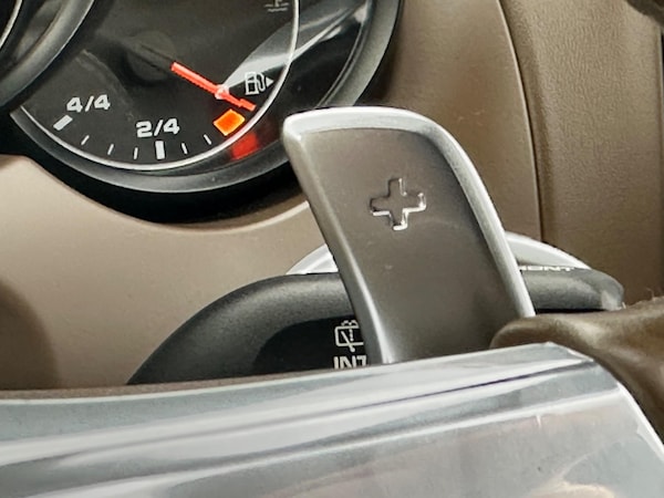 Used Porsche Cayenne 2012 for sale - 75351628: Photo 68