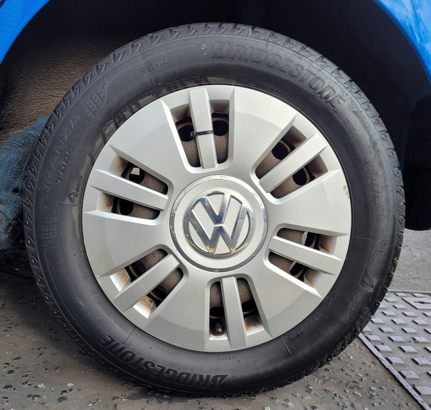 Used Volkswagen up! 2015 for sale - 76765715: Photo 36