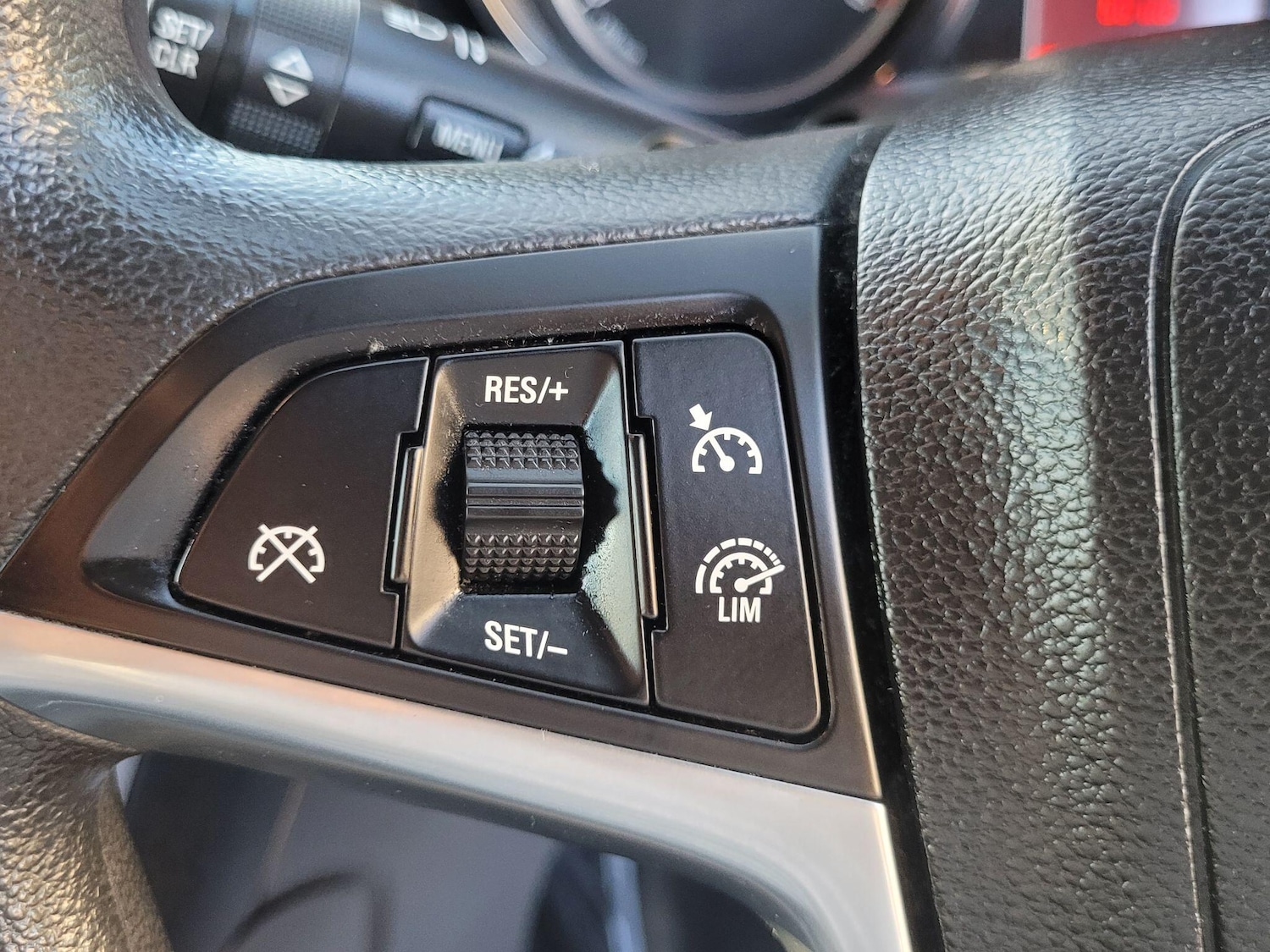 Used Vauxhall Zafira Tourer 2013 for sale - 76984717: Photo 34