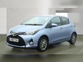 Used Toyota Yaris 2016 for sale - 78157598: Photo