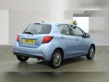 Used Toyota Yaris 2016 for sale - 78157598: Photo