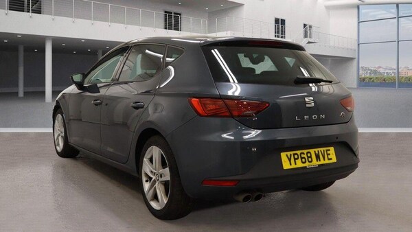 Used SEAT Leon 2018 for sale - 76239399: Photo 3