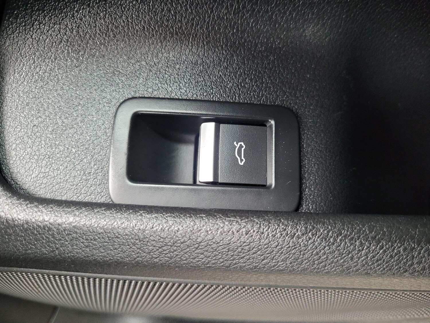 Used Audi A4 2016 for sale - 76314343: Photo 35