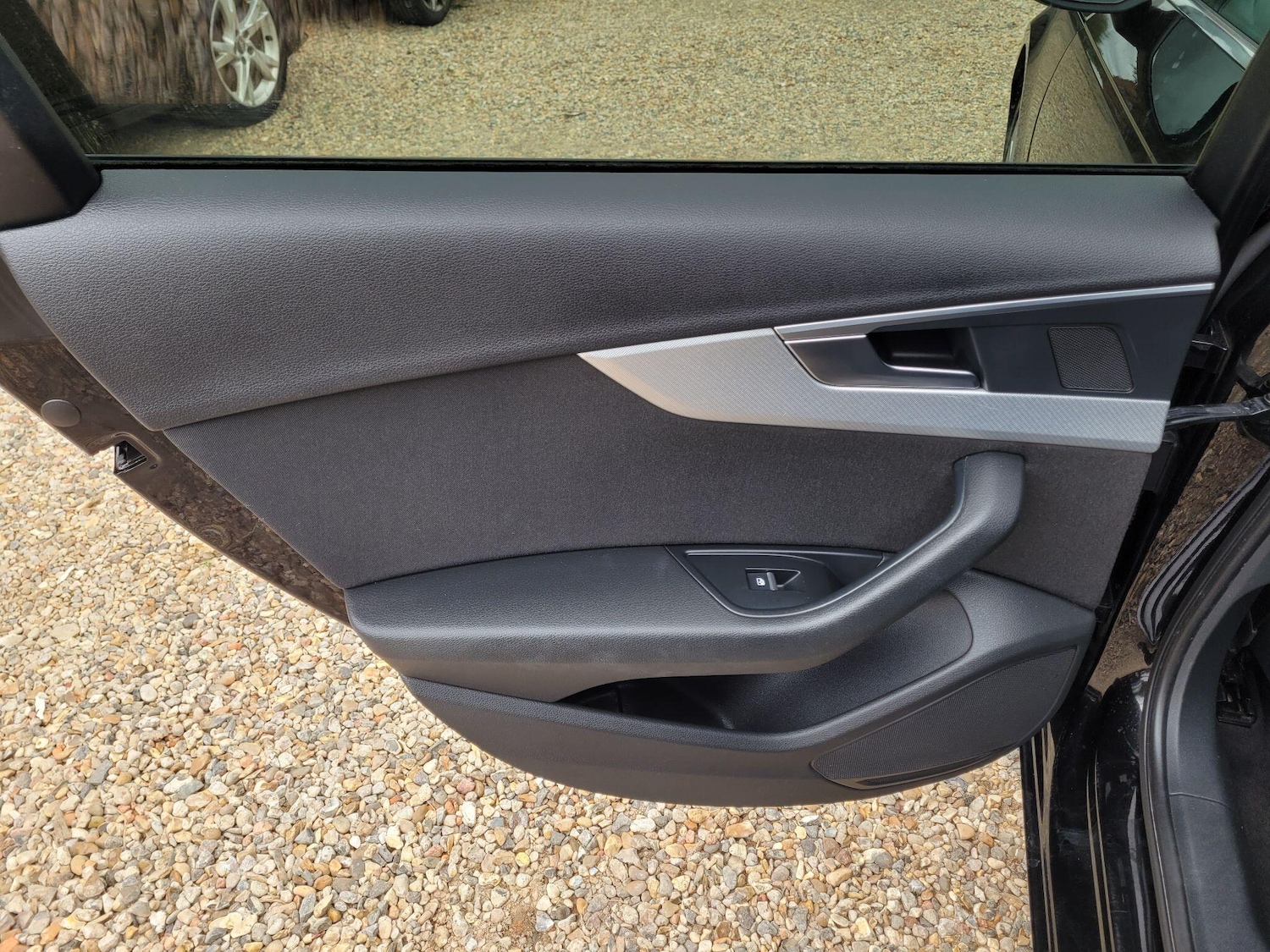 Used Audi A4 2016 for sale - 77898321: Photo 31