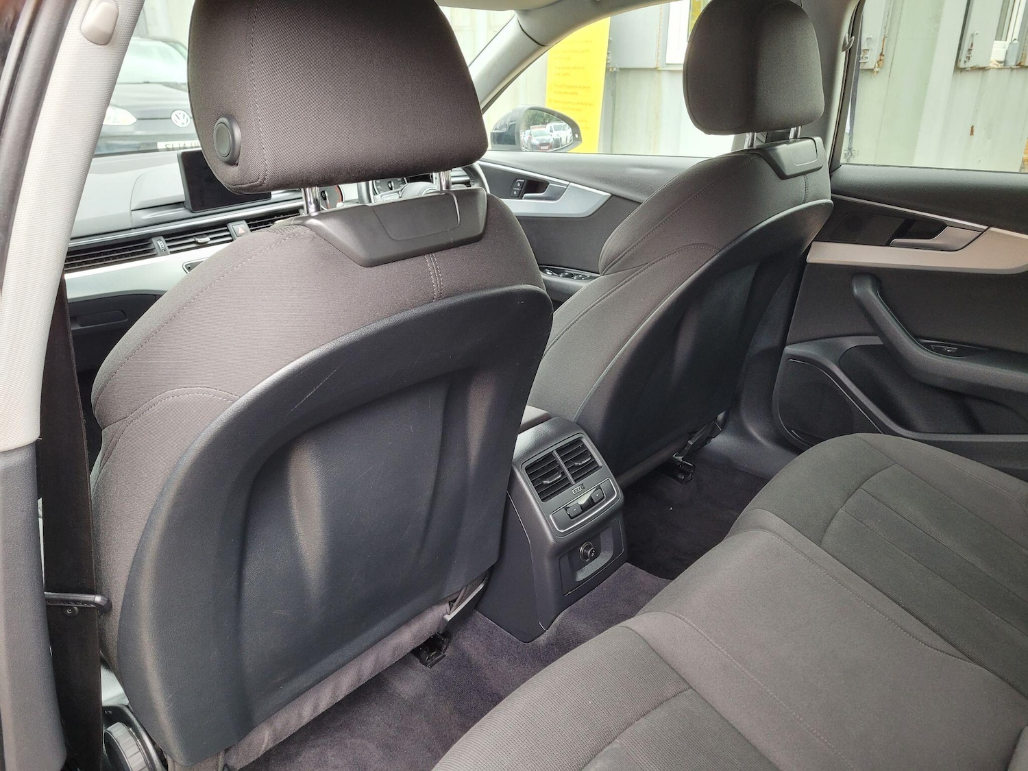 Used Audi A4 2016 for sale - 77898321: Photo 32