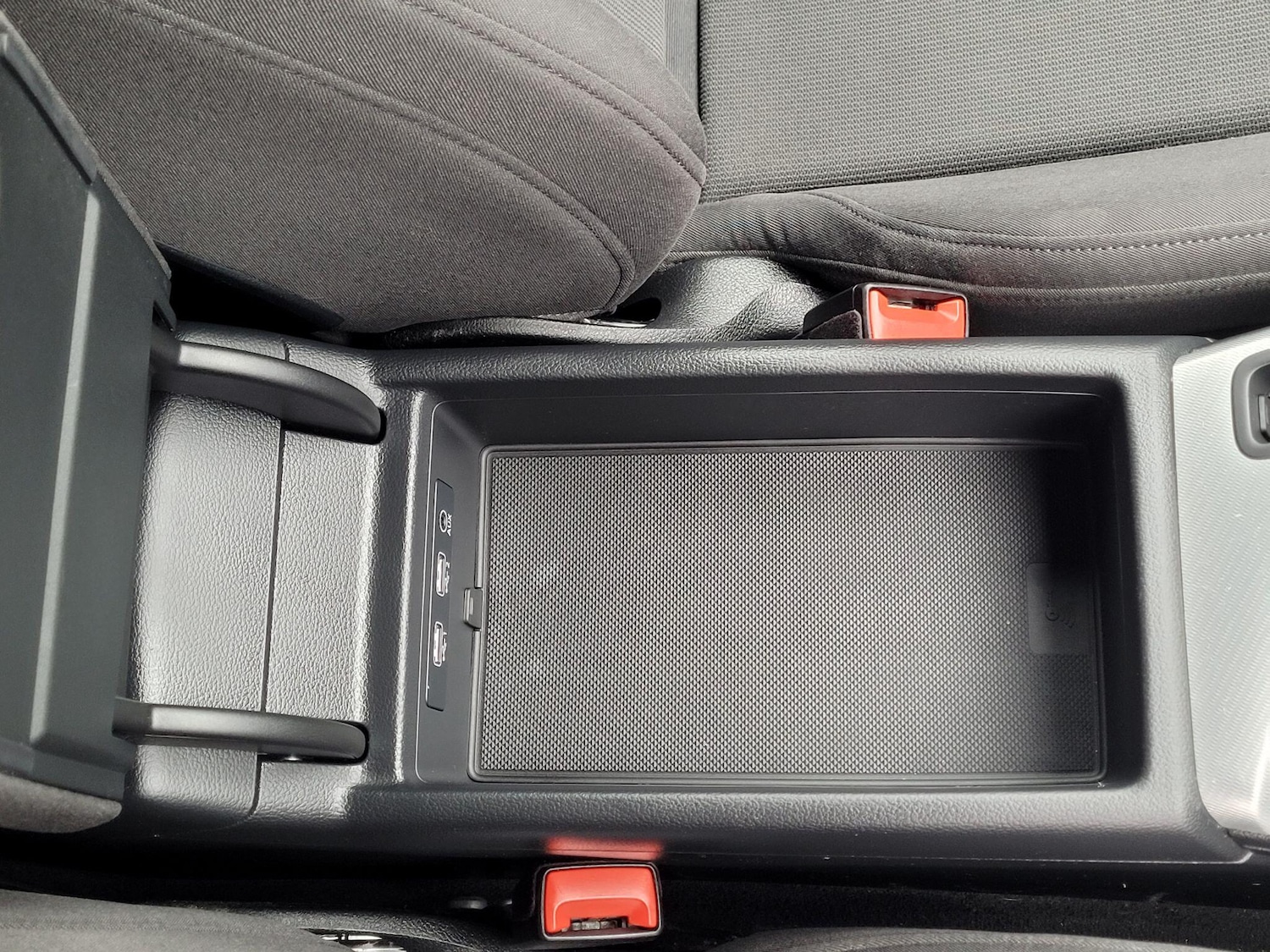 Used Audi A4 2016 for sale - 77898321: Photo 60