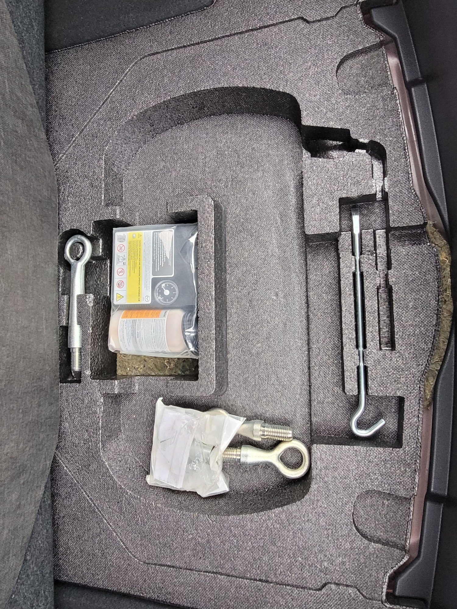 Used Mazda Mazda3 2015 for sale - 77098180: Photo 22