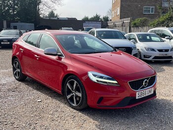 Used Volvo V40 2016 for sale - 77753008: Photo