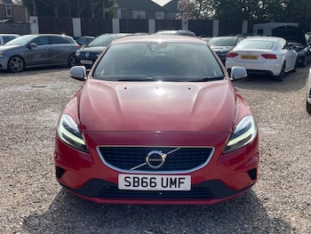 Used Volvo V40 2016 for sale - 77753008: Photo