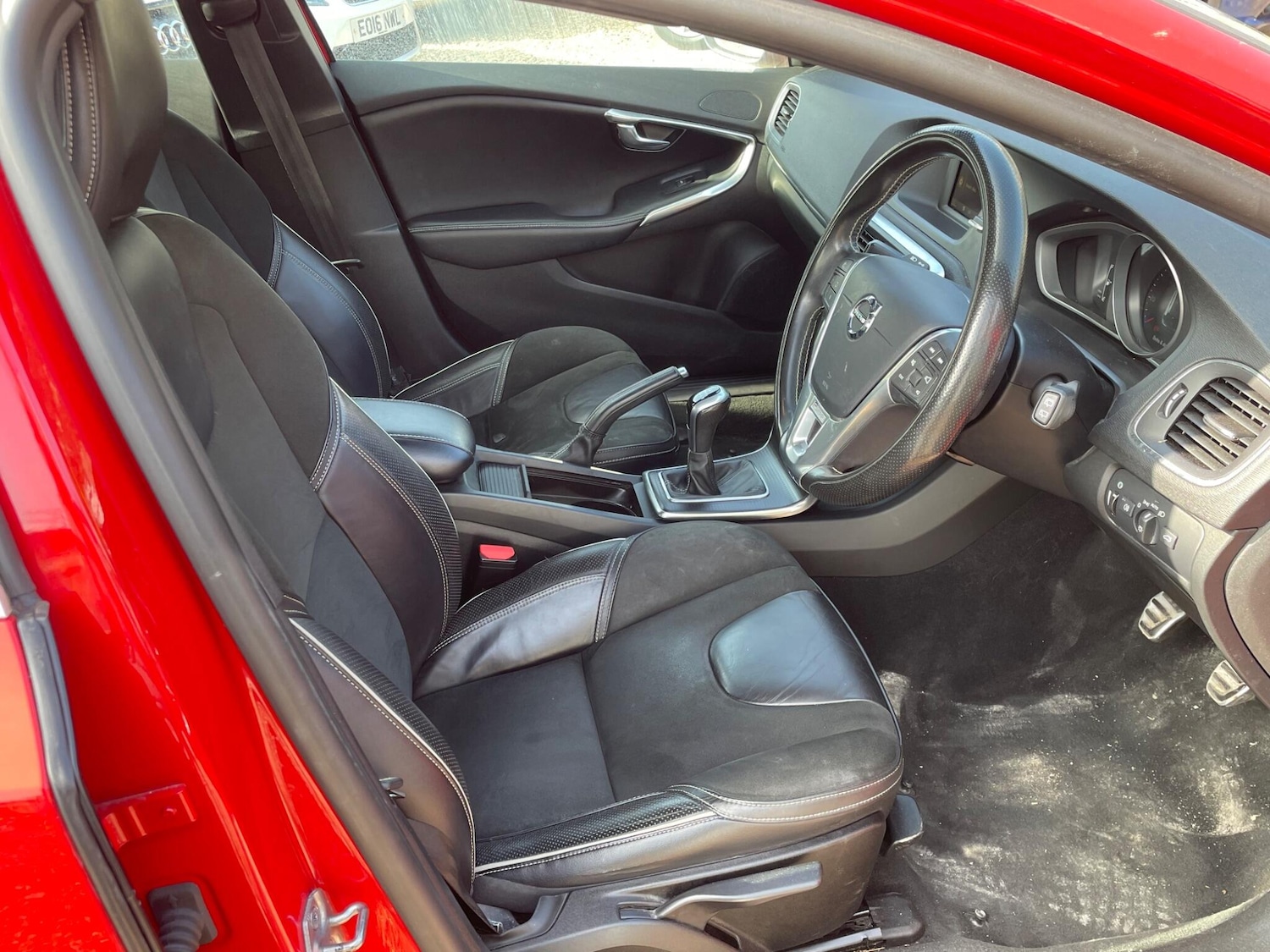 Used Volvo V40 for sale - 77753008: Photo 8