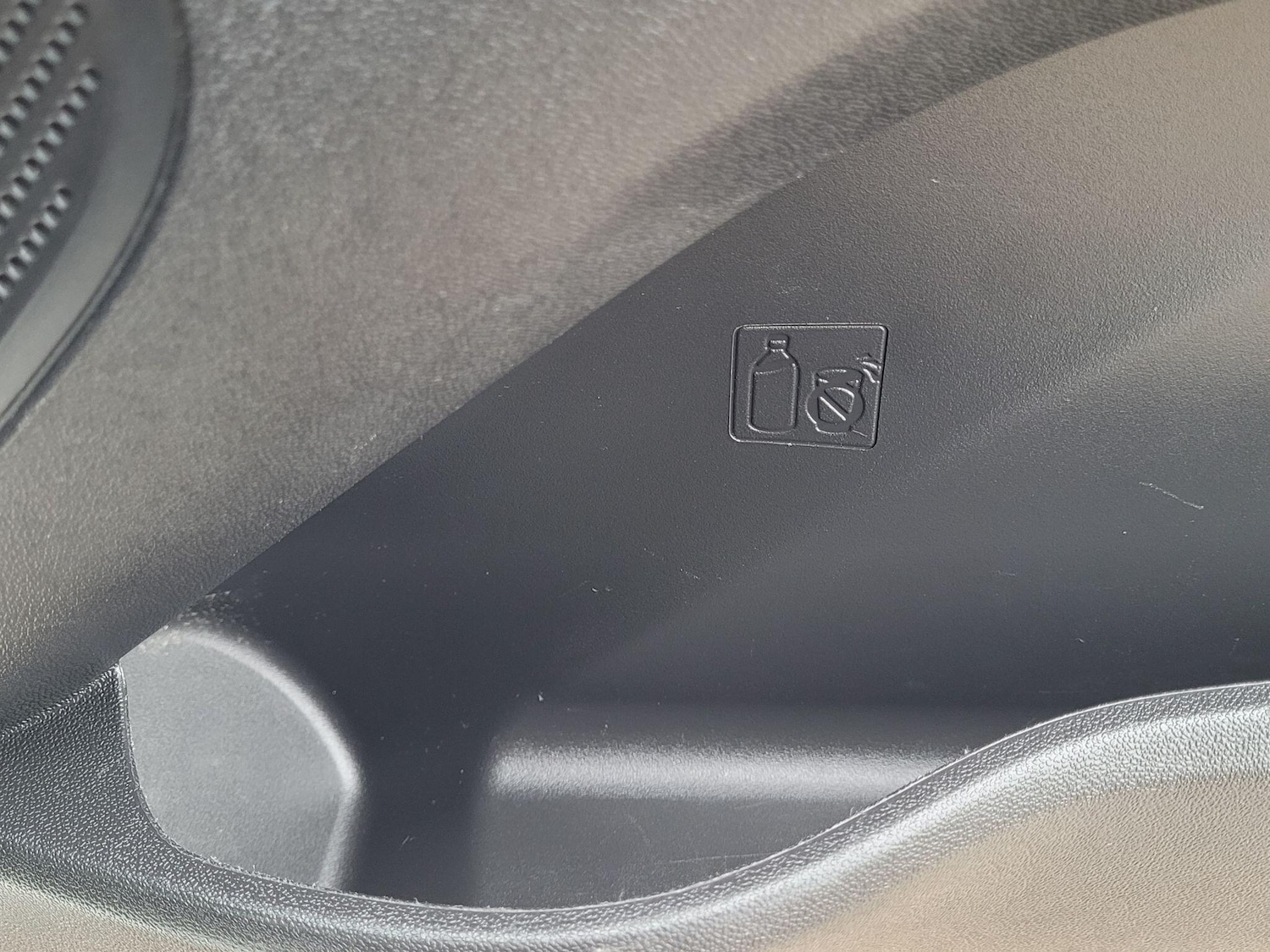 Used Peugeot 108 2015 for sale - 76984694: Photo 52