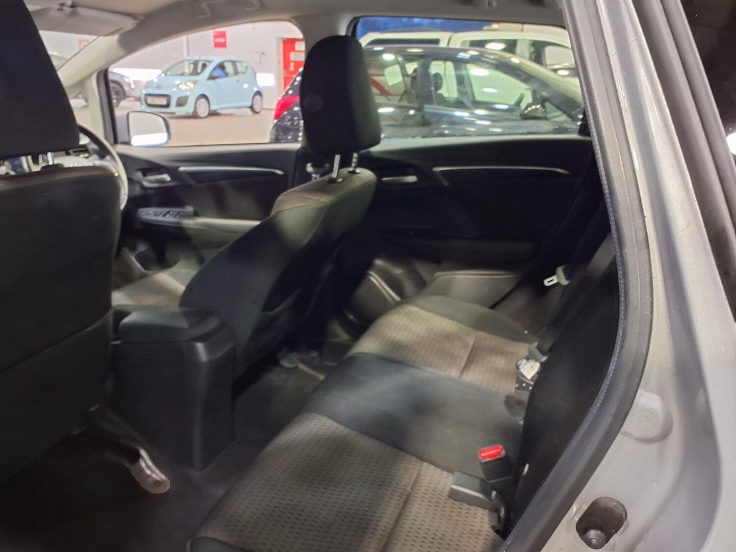 Used Honda Jazz for sale - 77684178: Photo 12