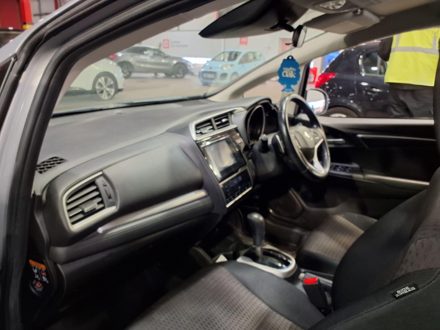 Used Honda Jazz for sale - 77684178: Photo 6