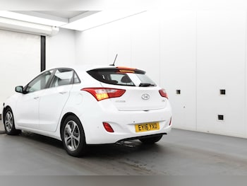 Used Hyundai i30 2016 for sale - 77359146: Photo