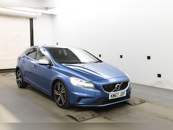Used Volvo V40 2017 for sale - 78741215: Photo
