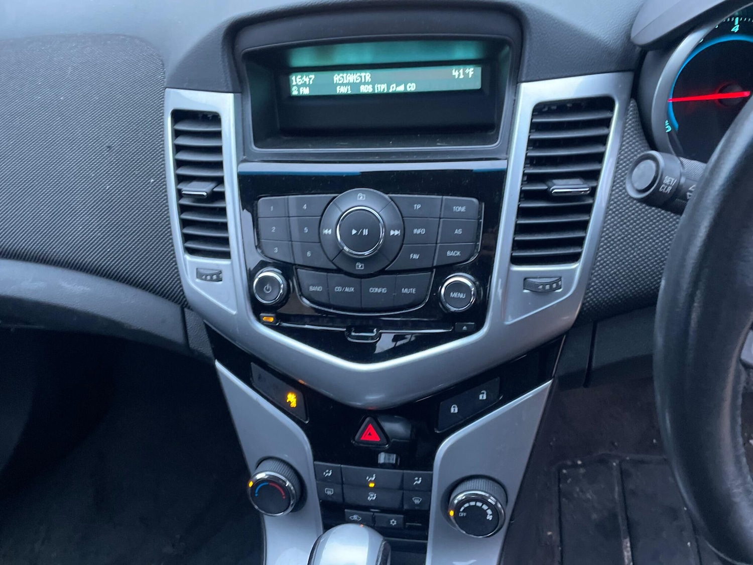 Used Chevrolet Cruze for sale - 77229942: Photo 10