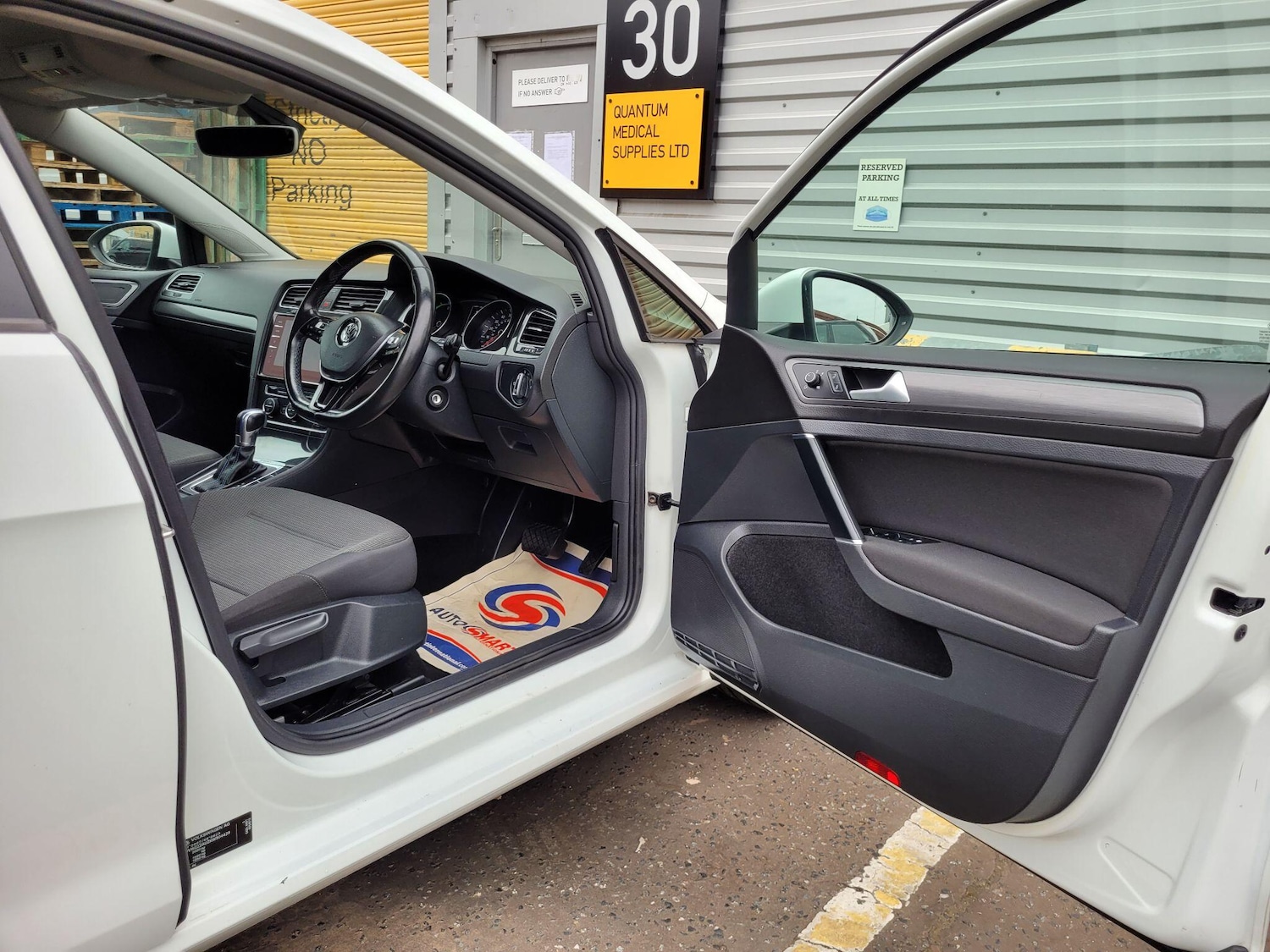 Used Volkswagen Golf 2018 for sale - 76167241: Photo 11