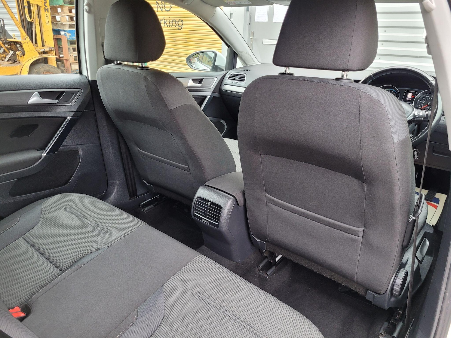 Used Volkswagen Golf 2018 for sale - 76167241: Photo 18