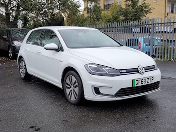 2018 (68) - 35.8kWh e-Golf Auto 5dr