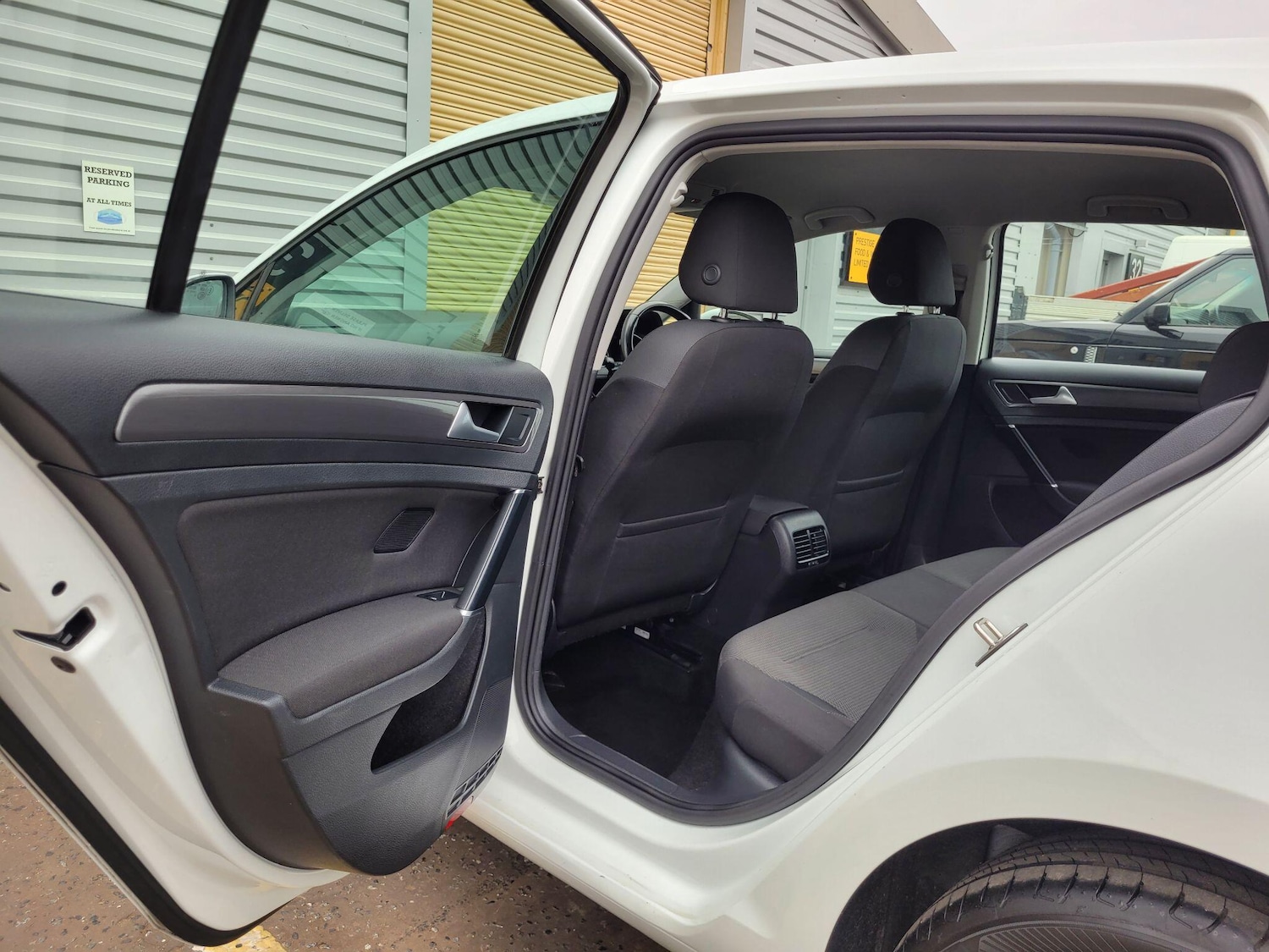 Used Volkswagen Golf 2018 for sale - 76167241: Photo 21