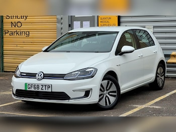 Used Volkswagen Golf 2018 for sale - 76167241: Photo 2