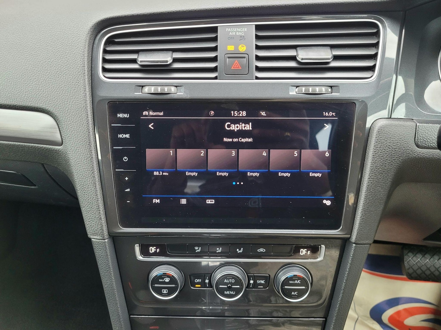 Used Volkswagen Golf 2018 for sale - 76167241: Photo 37