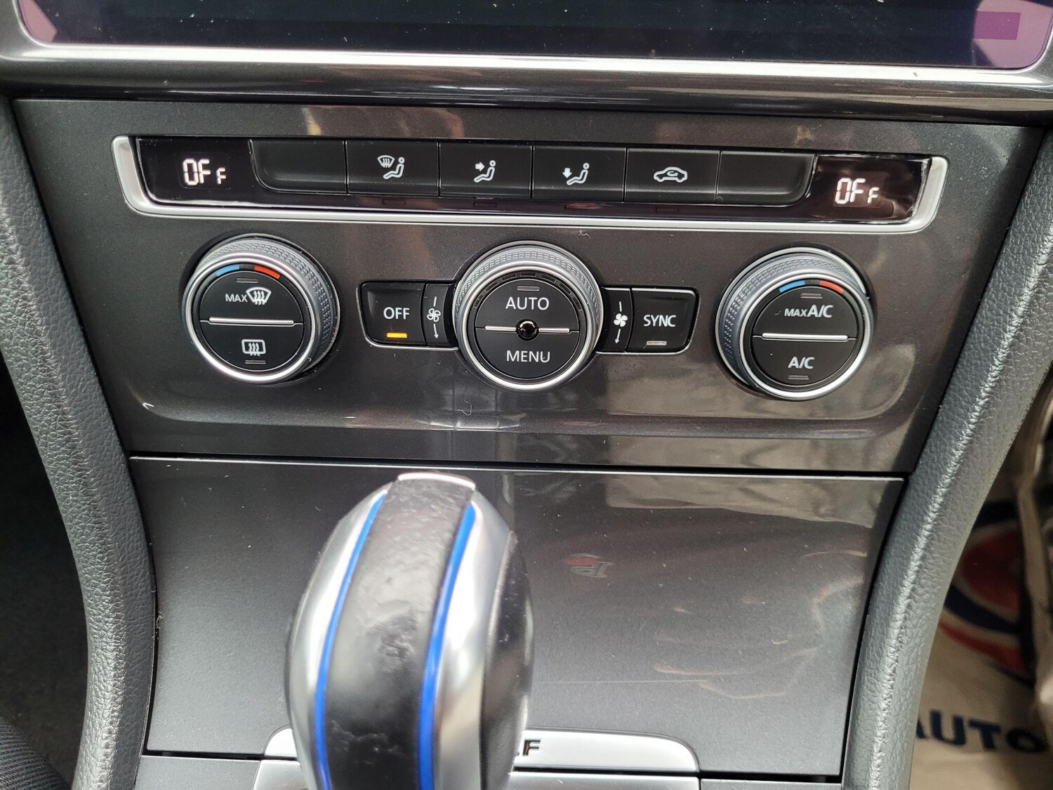 Used Volkswagen Golf 2018 for sale - 76167241: Photo 40